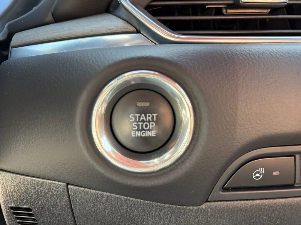 Used 2023 Rhodium White Metallic Mazda Signature AWD at BOSE sound,Turbo,AWD and a grea image 32
