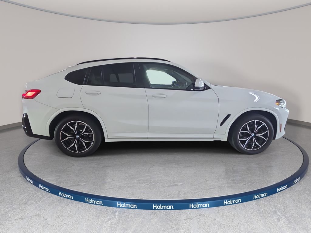 Certified Used 2024 Alpine White BMW xDrive30i image 4
