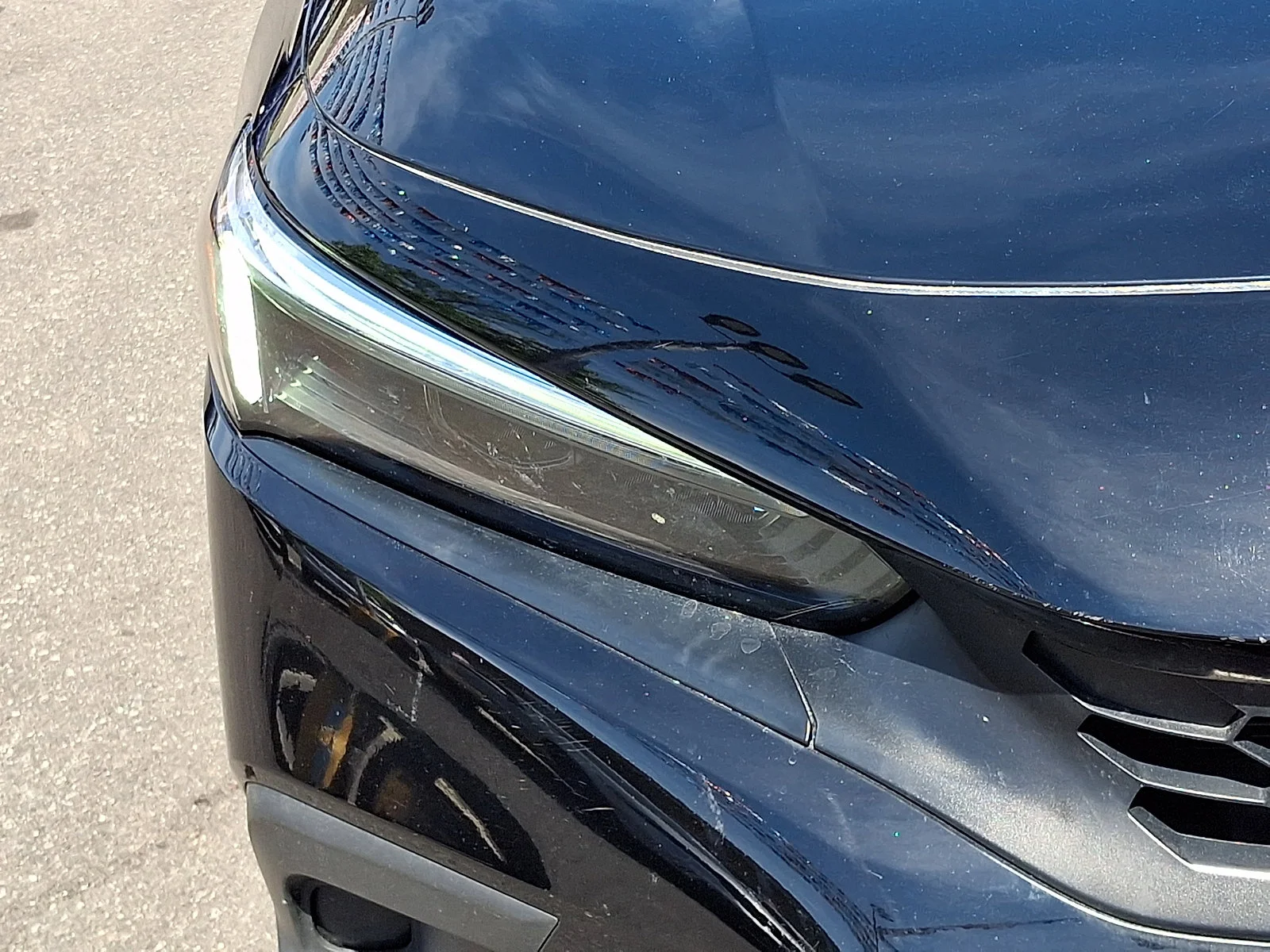 Used 2023 Crystal Black Pearl Honda LX image 9