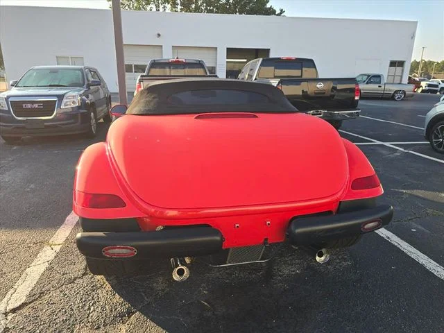 Used 2000 Red Plymouth Base image 7