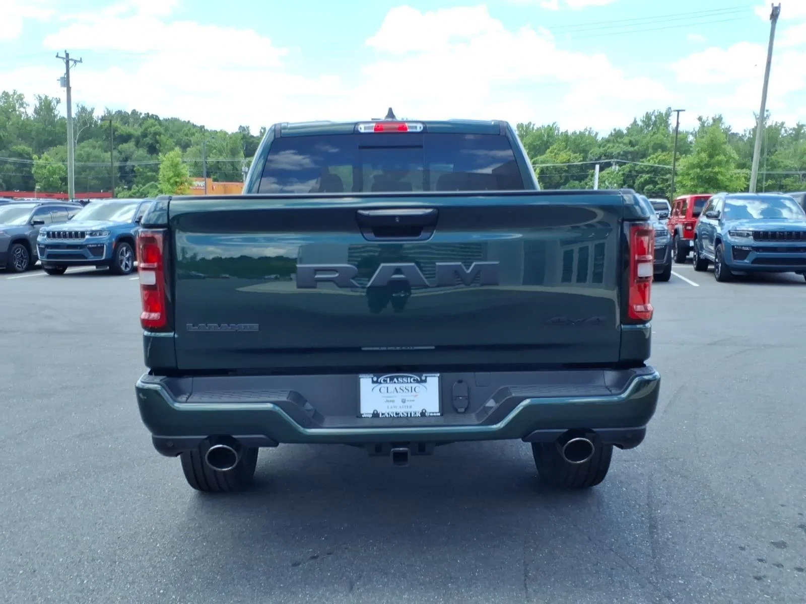New 2026 Serrano-Green Metallic Exterior Paint RAM Laramie image 16