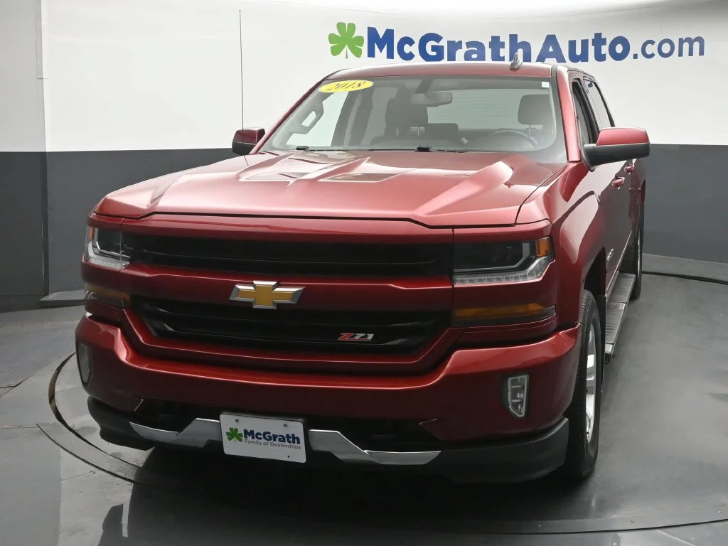 Used 2018 Red Chevrolet LT image 21