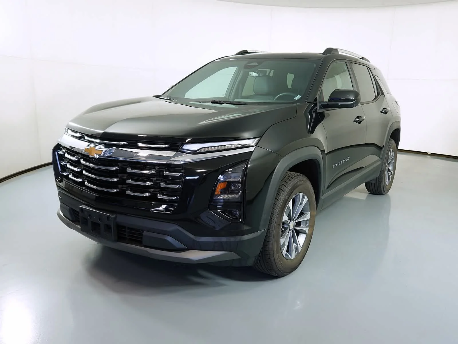 Certified Used 2025 Mosaic Black Metallic Chevrolet AWD LT image 8