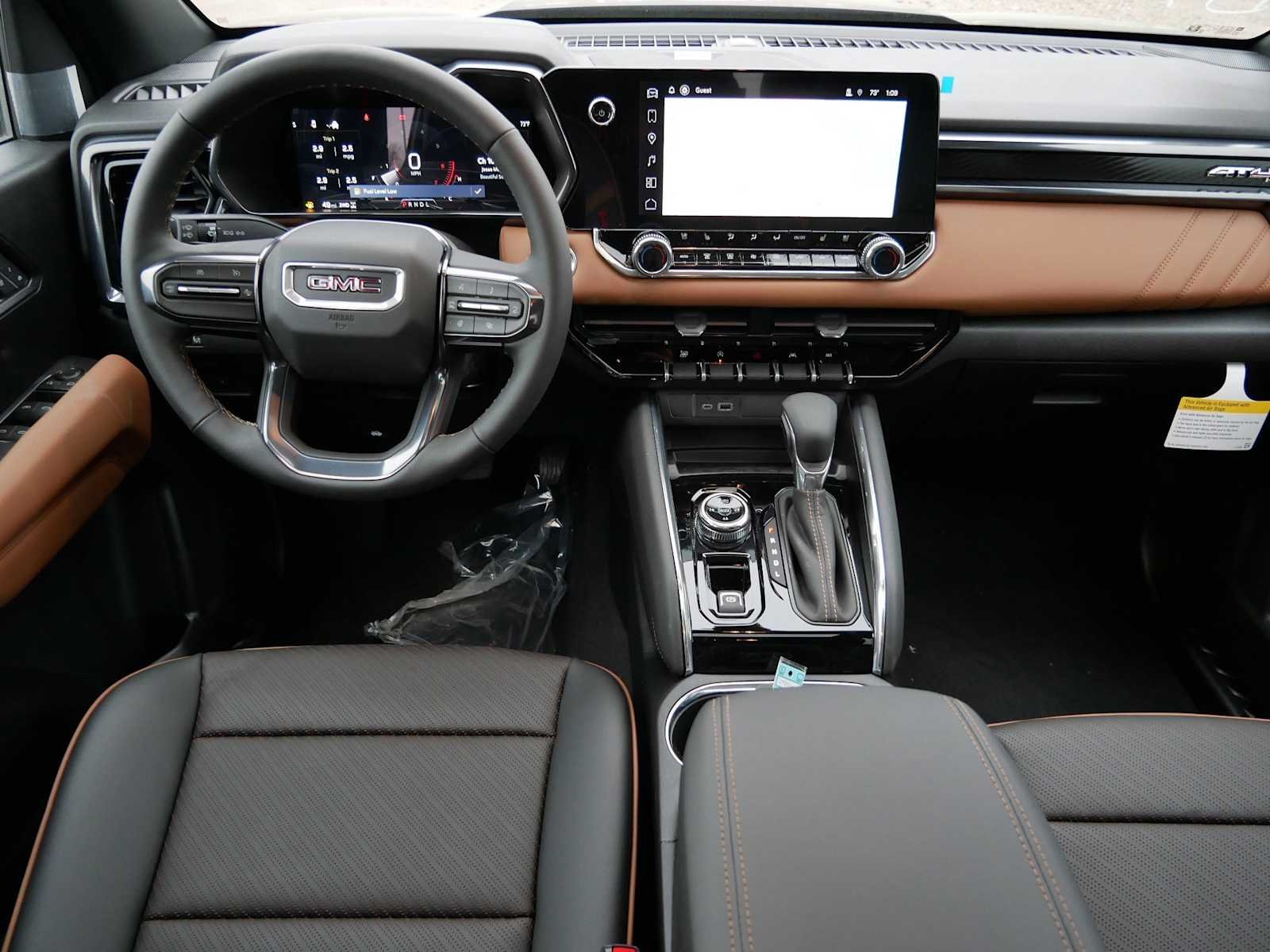 2026 GMC Canyon AT4 - Photo 14