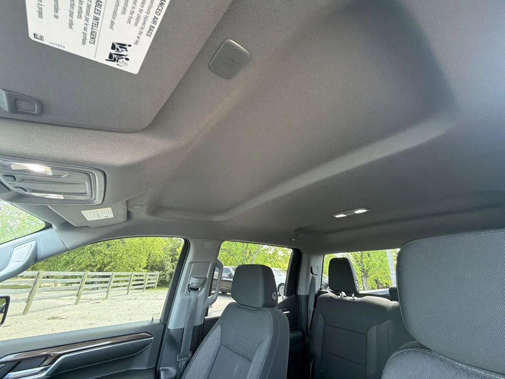 Used 2023 Gray Chevrolet LT image 22