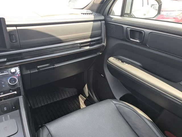 Used 2024 Silver Hyundai Calligraphy image 23