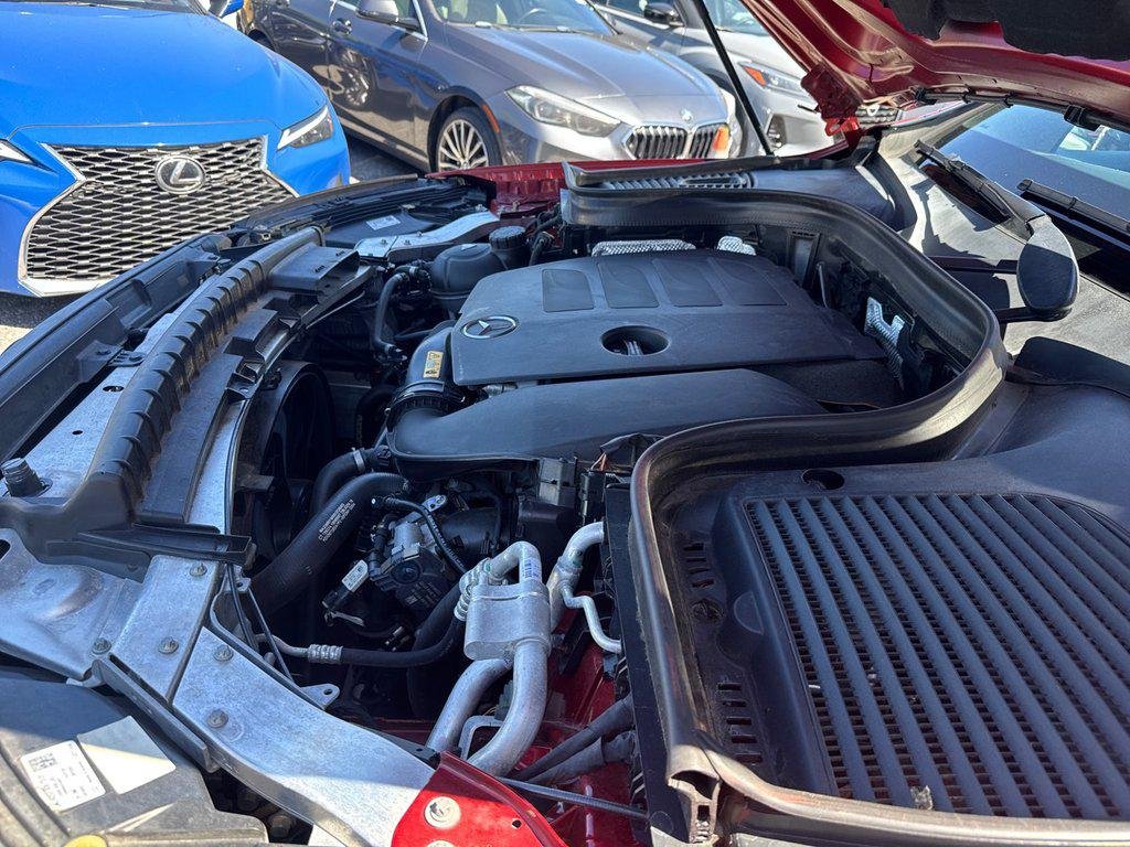Used 2020 Hyacinth Red Mercedes-Benz 4MATIC® image 36