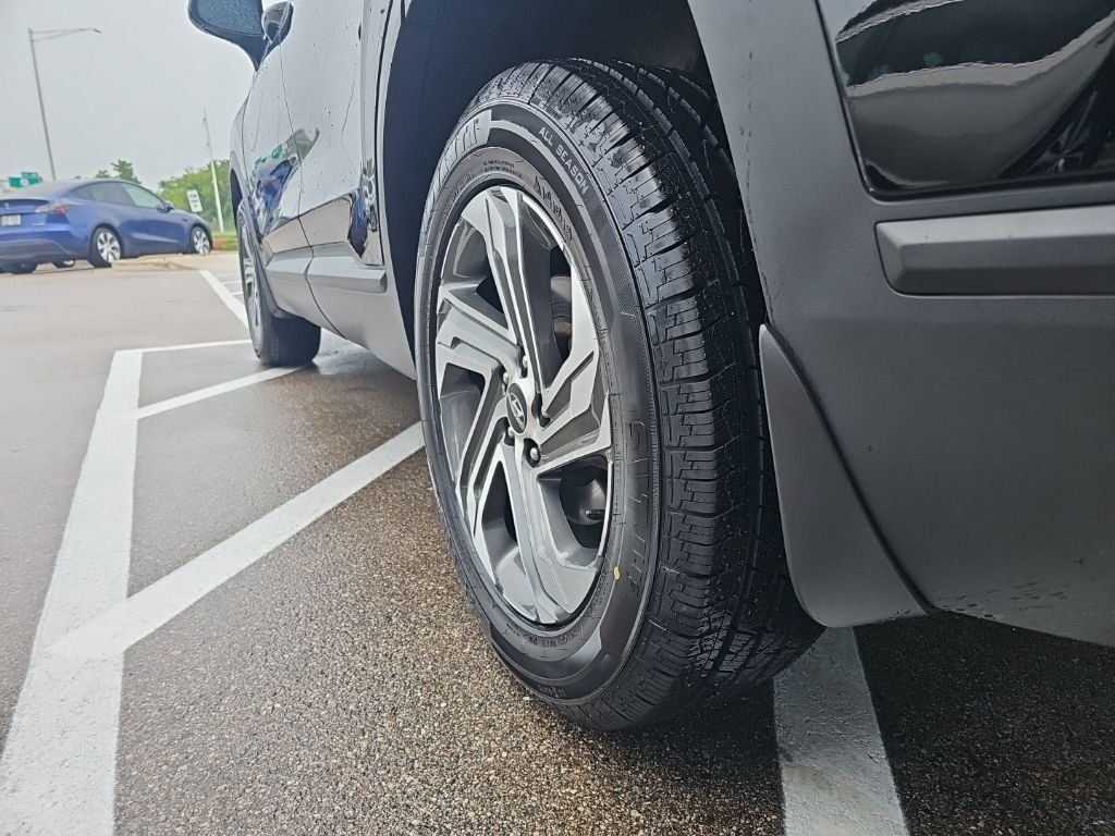 Certified Used 2023 Black Hyundai SEL image 40