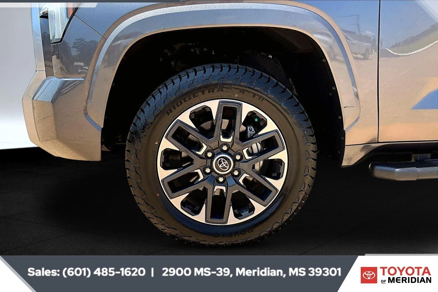 Used 2024 Magnetic Gray Metallic Toyota Limited image 7