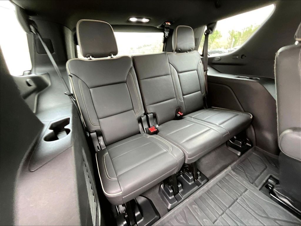 Used 2023 Summit White Chevrolet Premier image 17