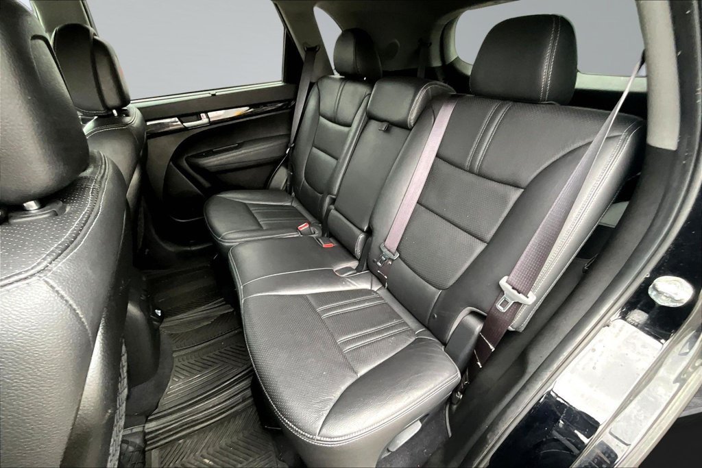 Used 2014 Black Kia EX image 22