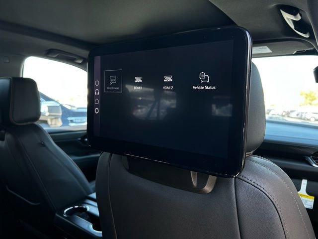 2025 GMC Yukon XL AT4 - Photo 36