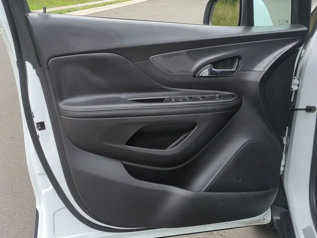 Used 2019 White Buick Preferred image 30
