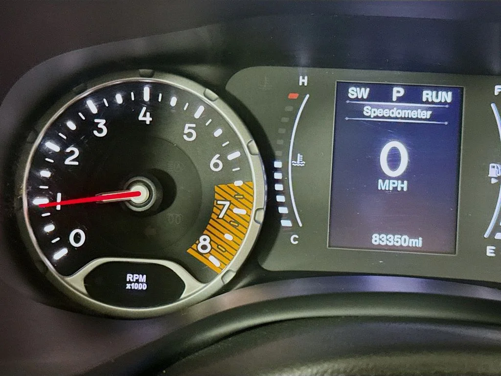 Used 2020 Gray Jeep Sport image 15