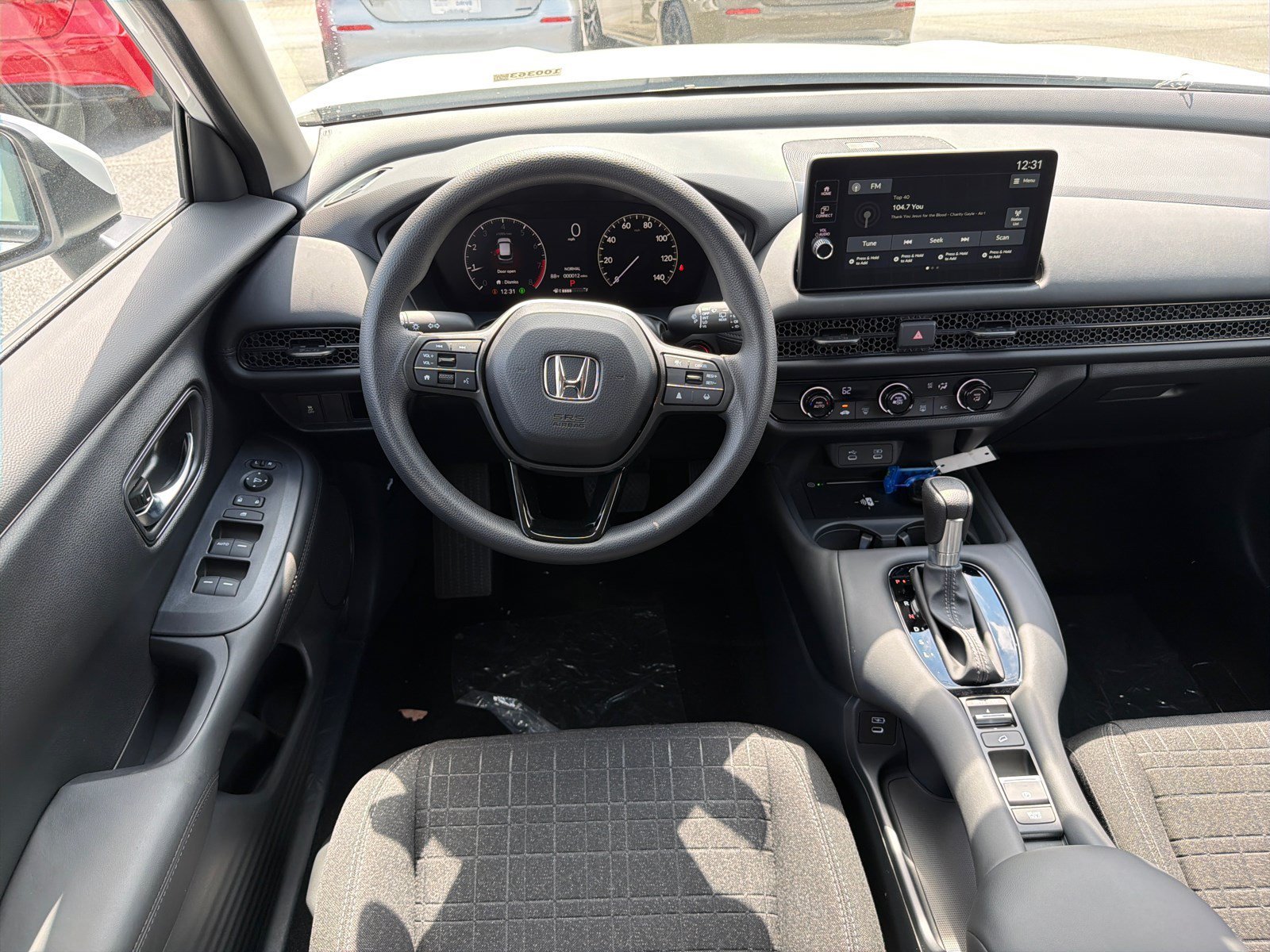 New 2027 Platinum White Pearl Honda LX image 15