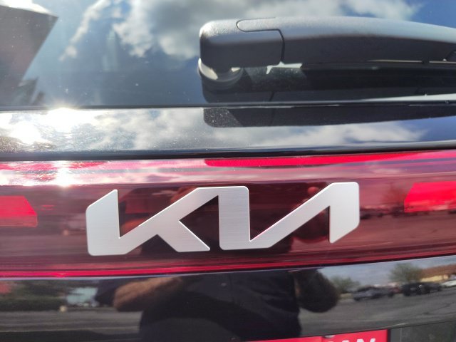 Used 2026 Black Kia LX image 27