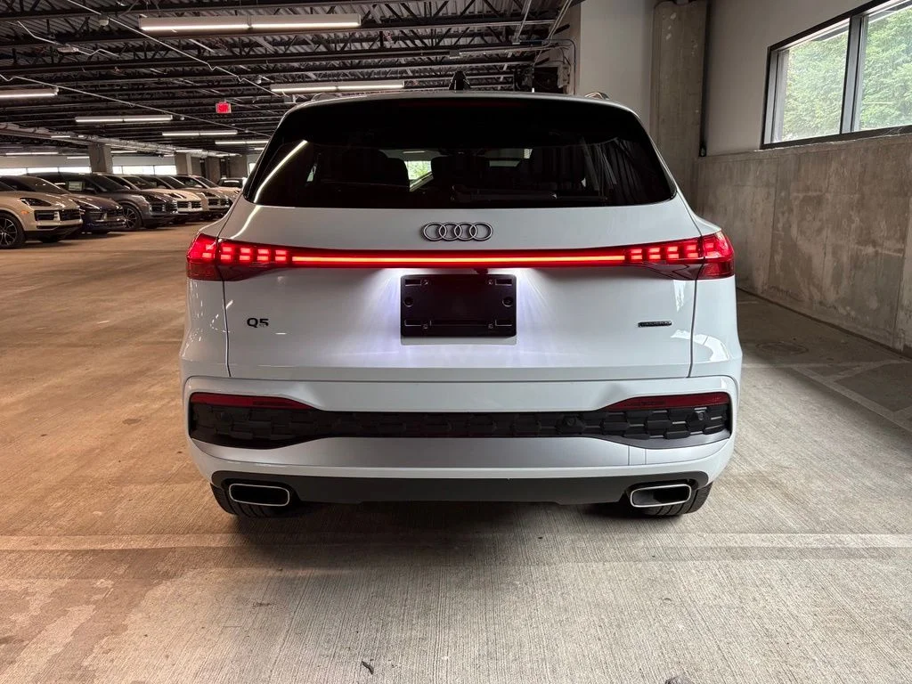 2025 Audi Q5 Premium - Photo 7