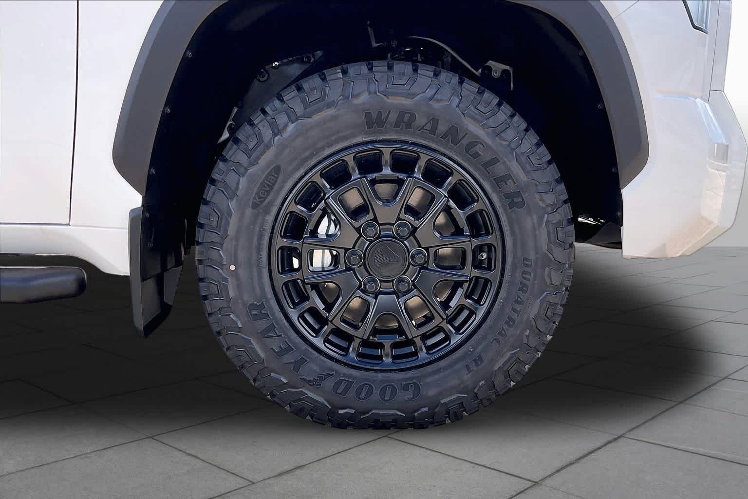 New 2026 Ice Cap Toyota SR5 image 12