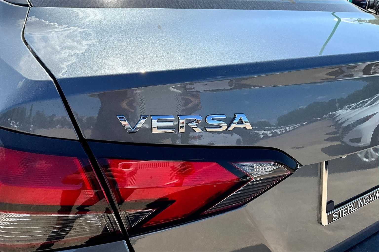 Used 2025 Gun Metallic Nissan SV image 8