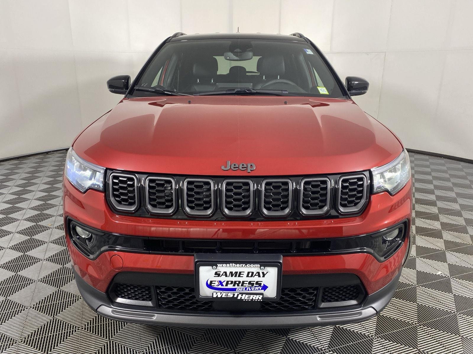 Used 2026 Red Hot Pearlcoat Jeep Limited Altitude image 7