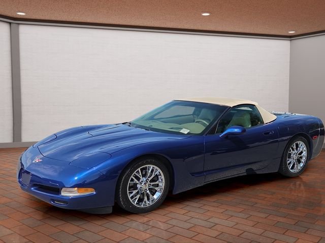 Used 2004 Lemans Blue Metallic Chevrolet Base image 19