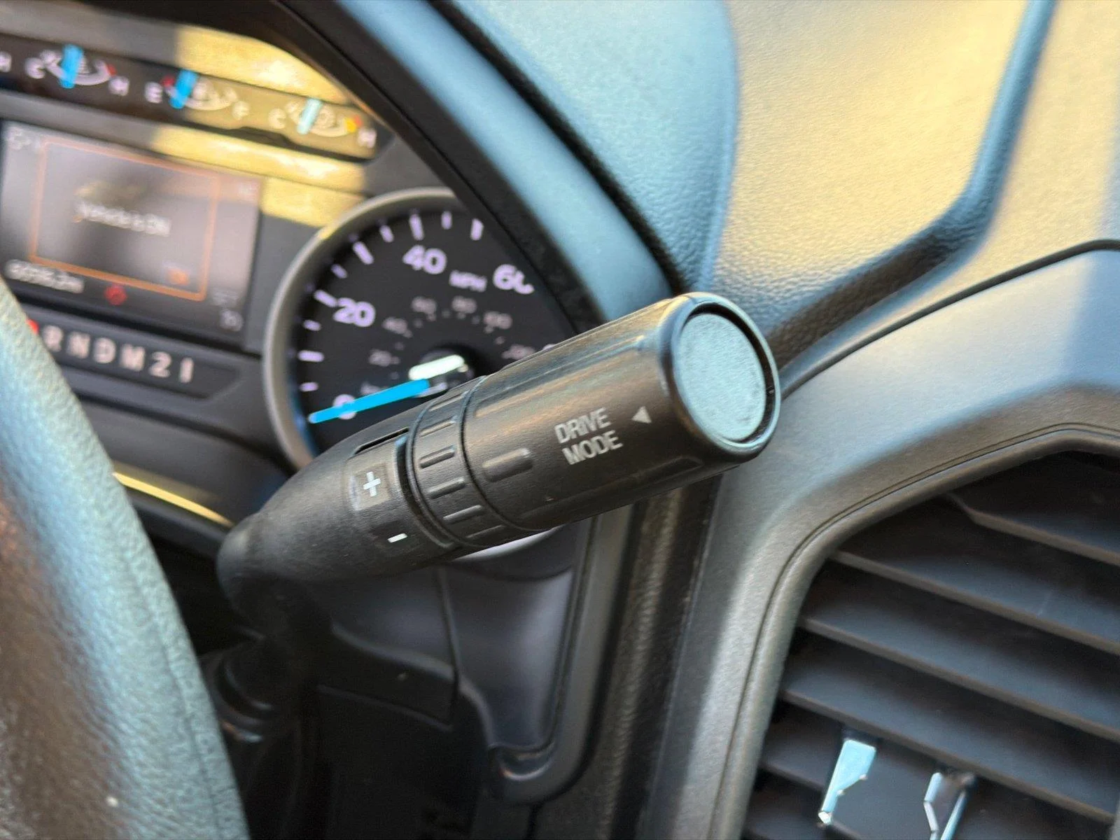 Used 2021 Agate Black Metallic Ford XL image 36