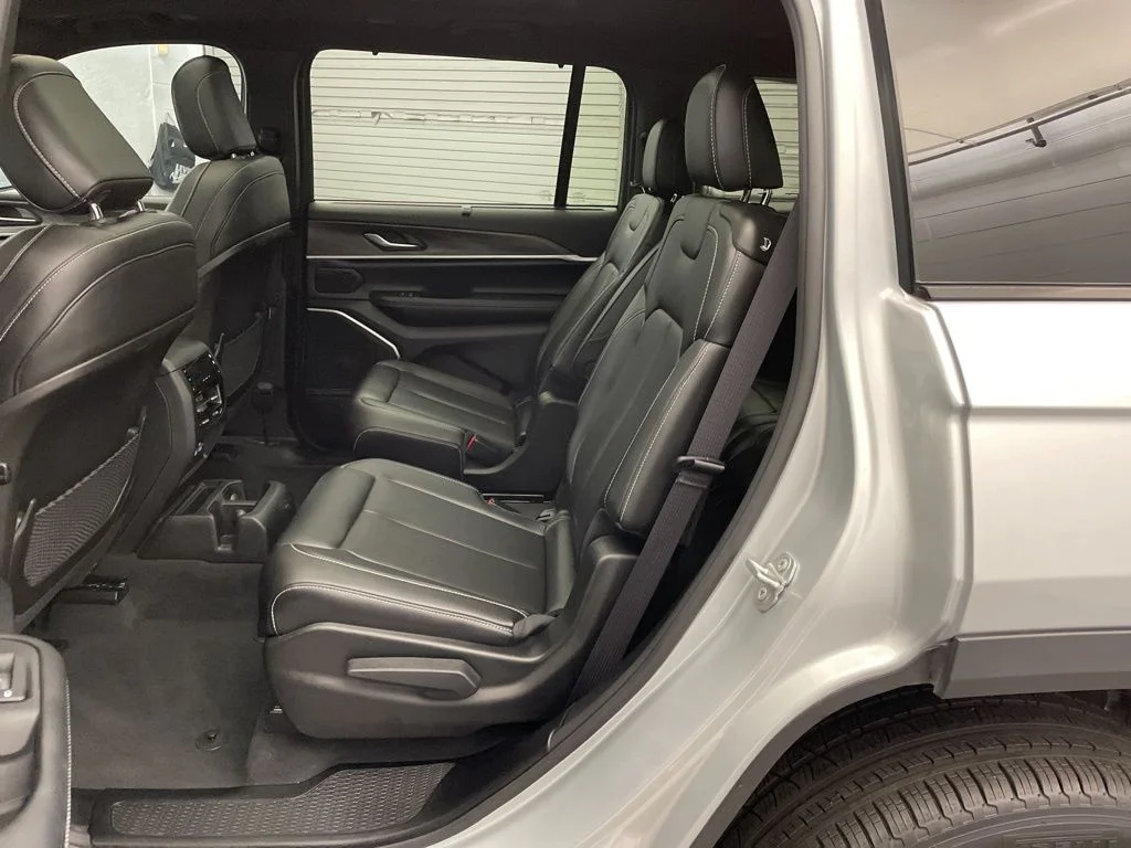2025 Jeep Grand Cherokee L Limited - Photo 21