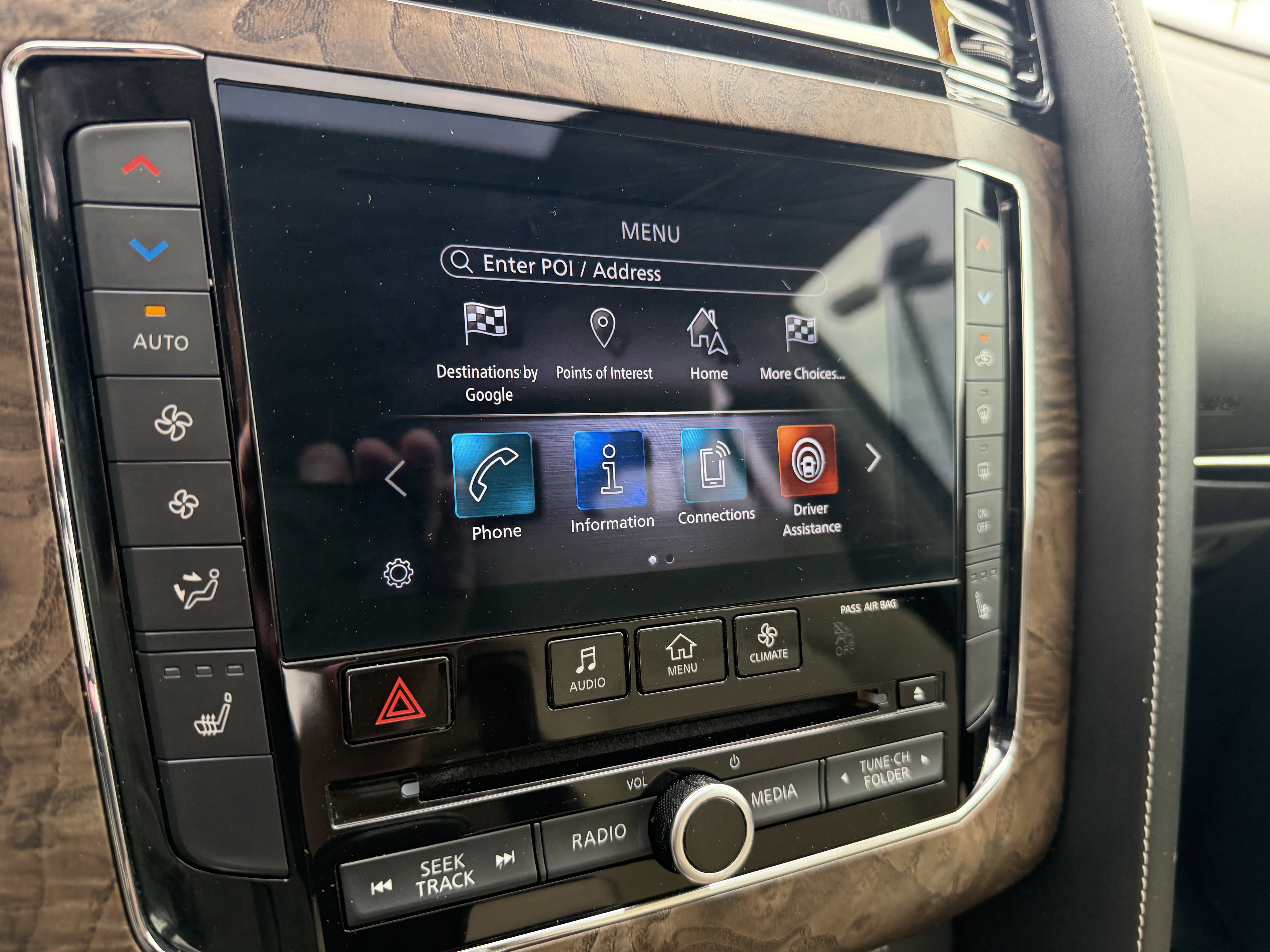 Used 2021 Mineral Black INFINITI Premium Select image 43