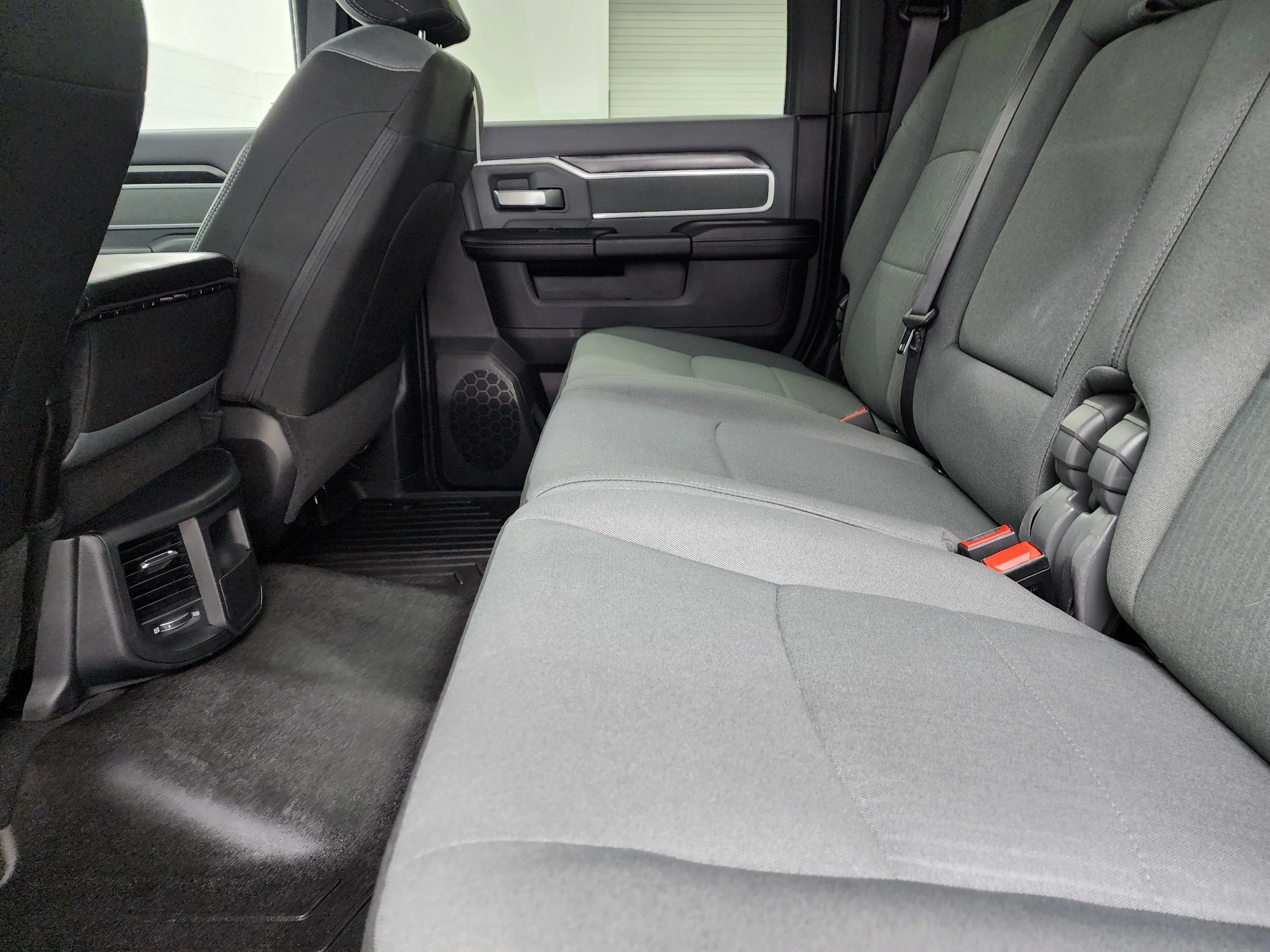 2022 RAM Ram 3500 Pickup Big Horn - Photo 32