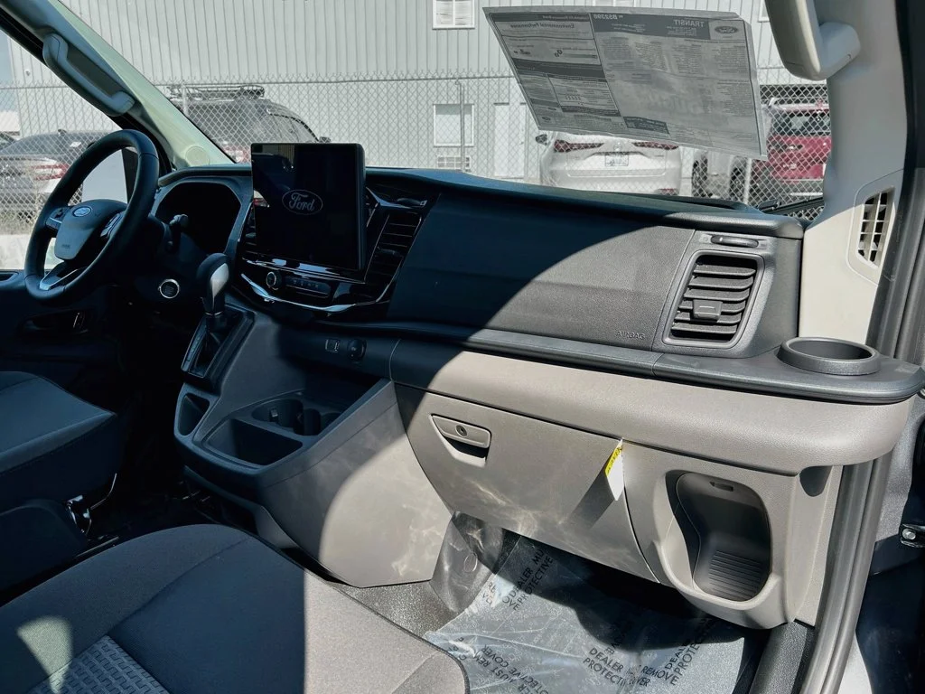 New 2026 Carbonized Gray Metallic Ford XLT image 30