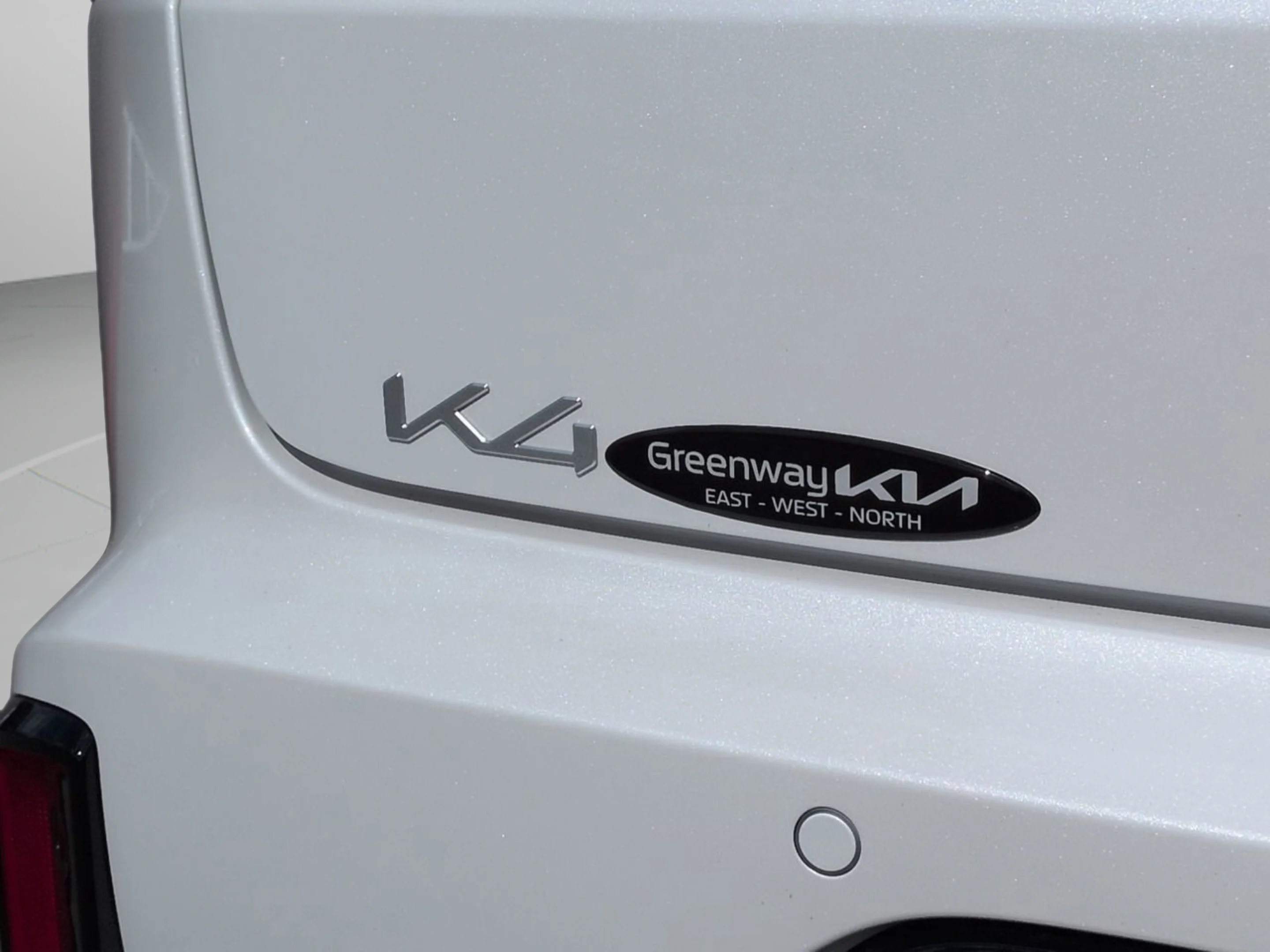 New 2026 Snow White Pearl Kia GT-Line Turbo image 34