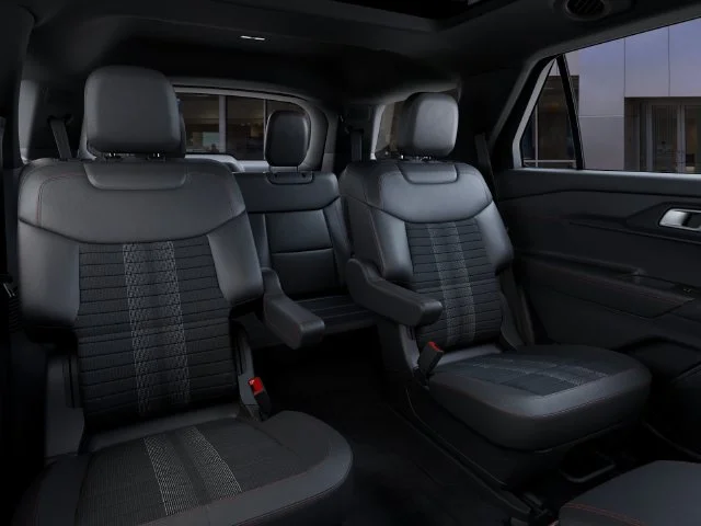 New 2027 Vapor Blue Metallic Ford ST-Line image 11