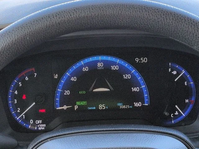 Certified Used 2020 2020 TOYOTA COROLLA HYBRID LE Toyota LE image 24