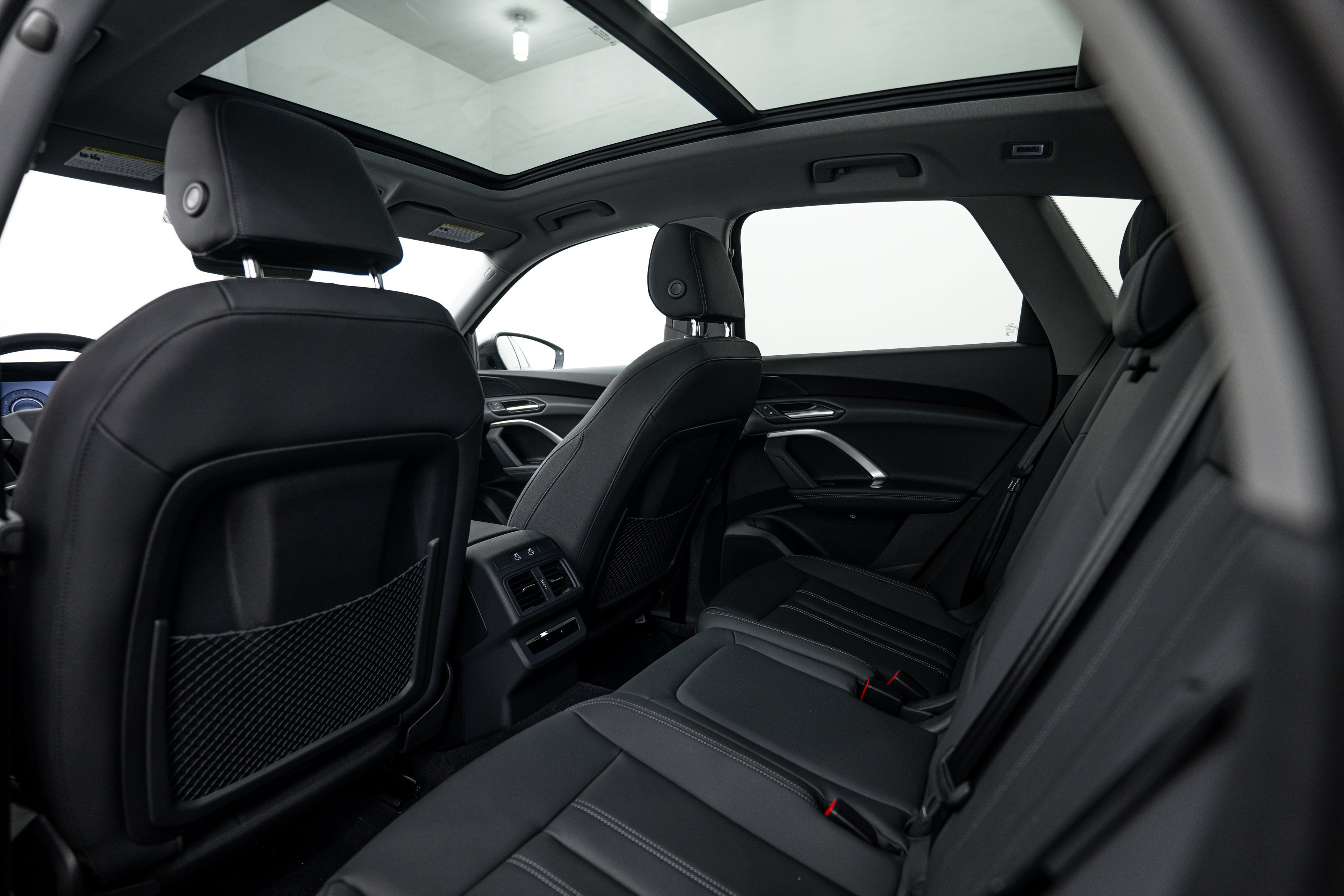 New 2026 Daytona Gray Audi Premium image 17
