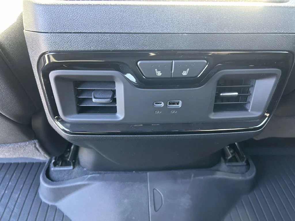 New 2026 Sterling Metallic GMC AT4 image 14