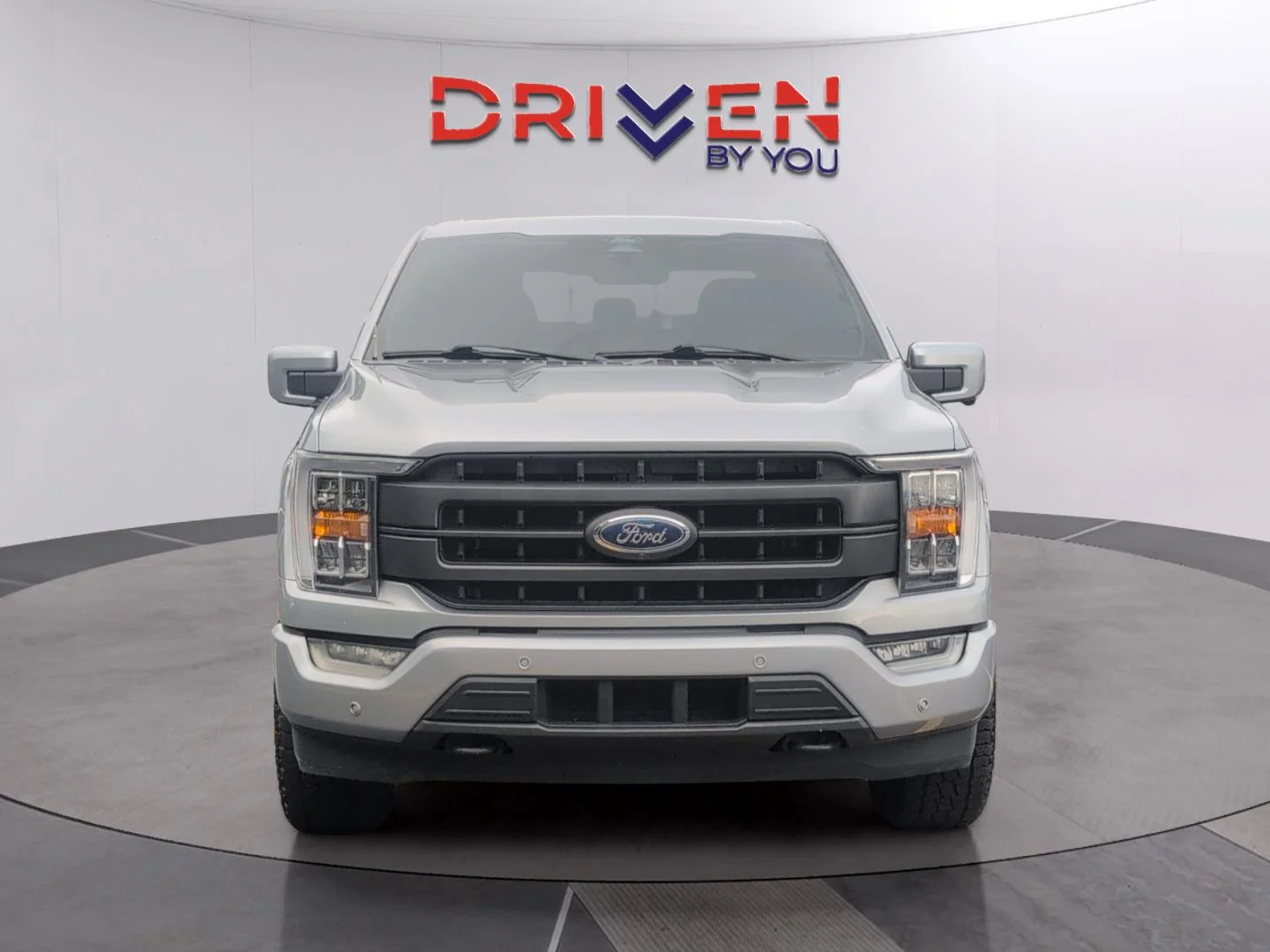 Used 2022 Iconic Silver Ford LARIAT image 9