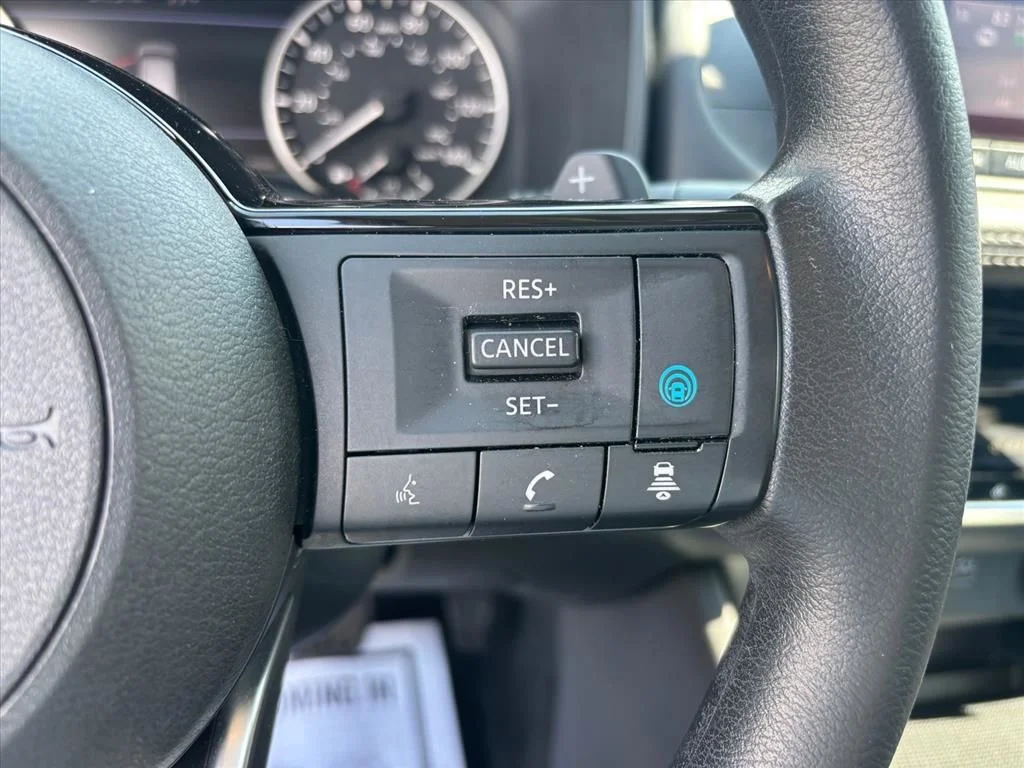 Used 2022 Black Nissan SV image 17