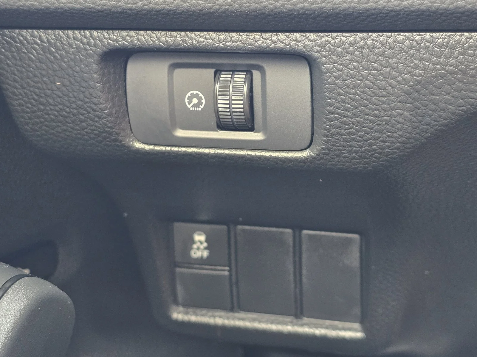 2025 Honda Civic Sport - Photo 47