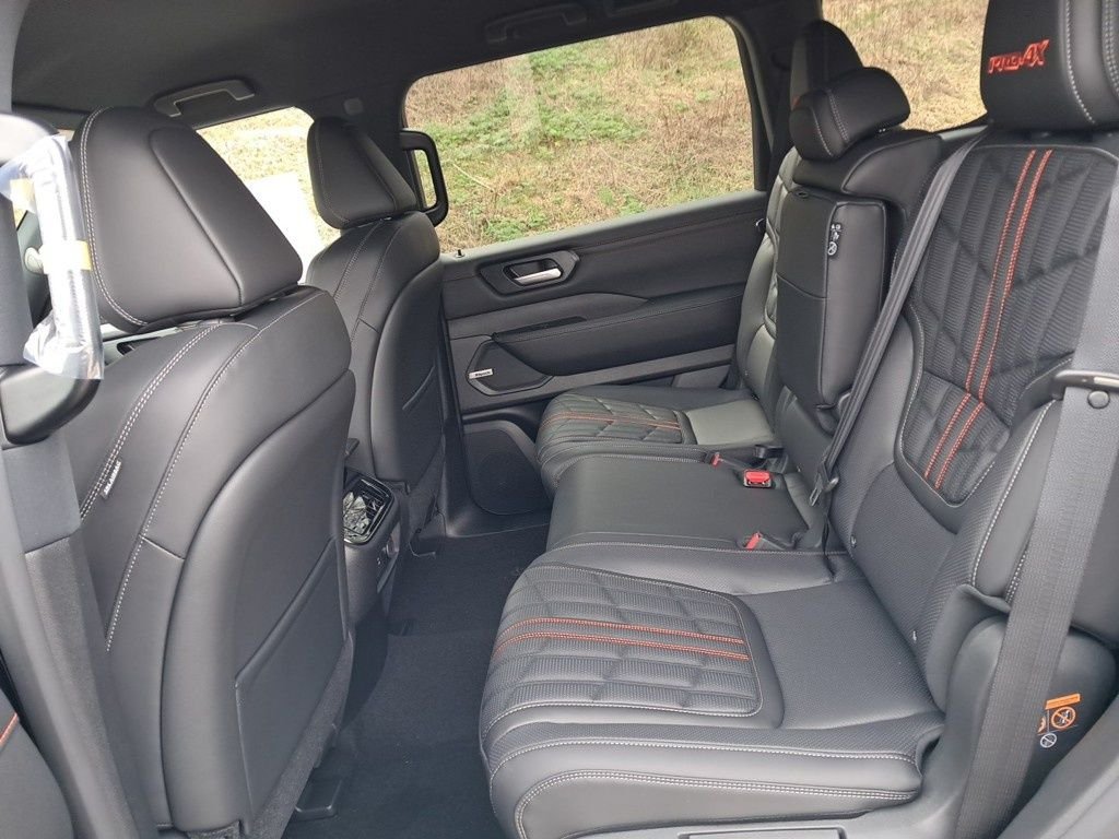 2025 Nissan Armada PRO-4X - Photo 26