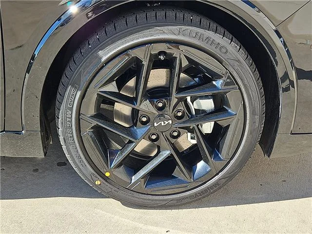 New 2026 Aurora Black KIA GT-Line Turbo image 5