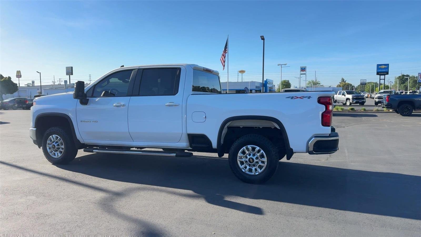 2025 Chevrolet Silverado 2500HD LT - Photo 6