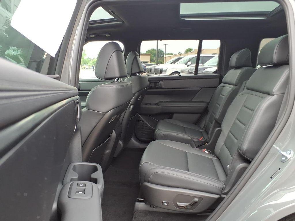New 2026 Gray Hyundai Calligraphy FWD image 9