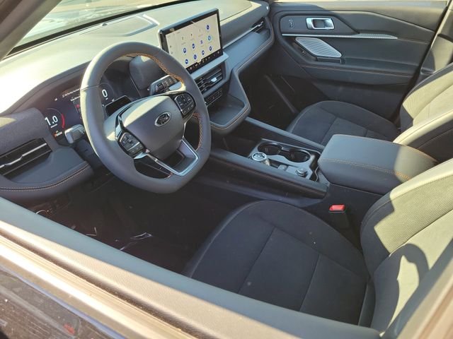 New 2026 Agate Black Metallic Ford Tremor® image 3