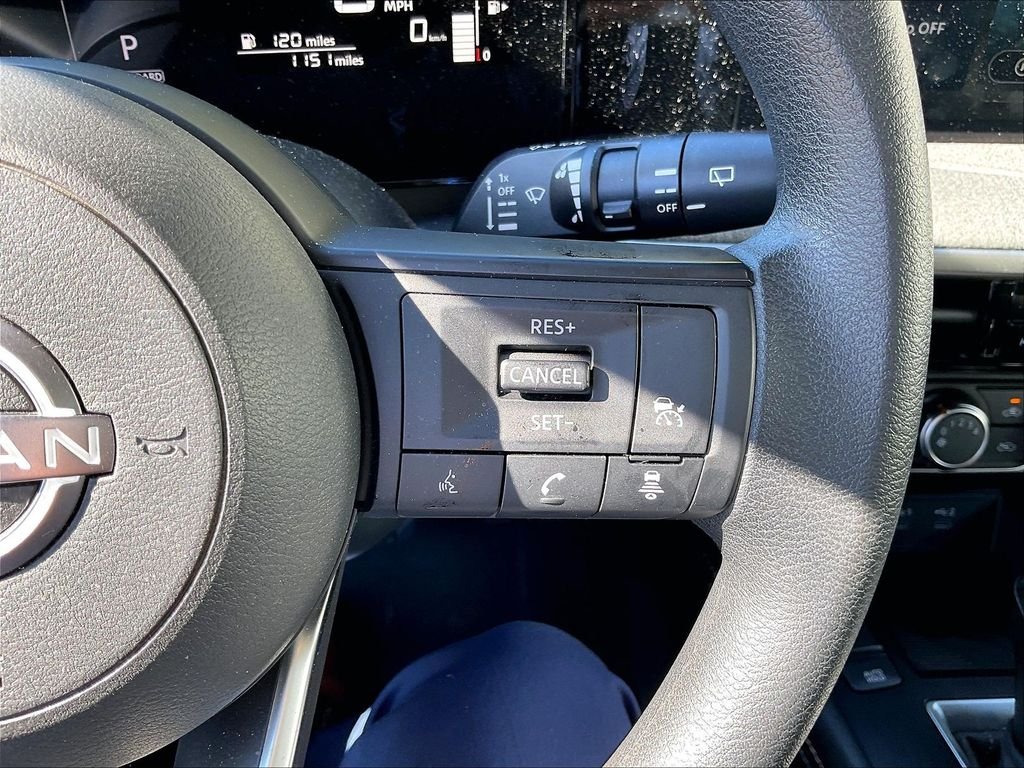 Used 2025 Canyon Bronze Metallic Nissan SV image 23