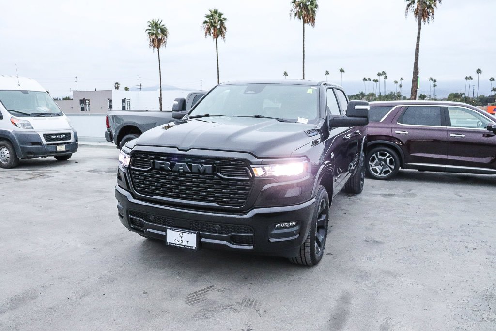 New 2026 Diamond Black Crystal Pearlcoat Ram Big Horn/Lone Star image 4
