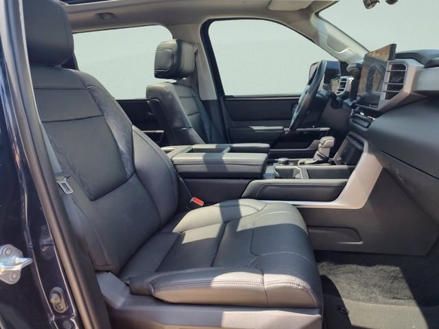 Used 2024  Toyota Limited image 30