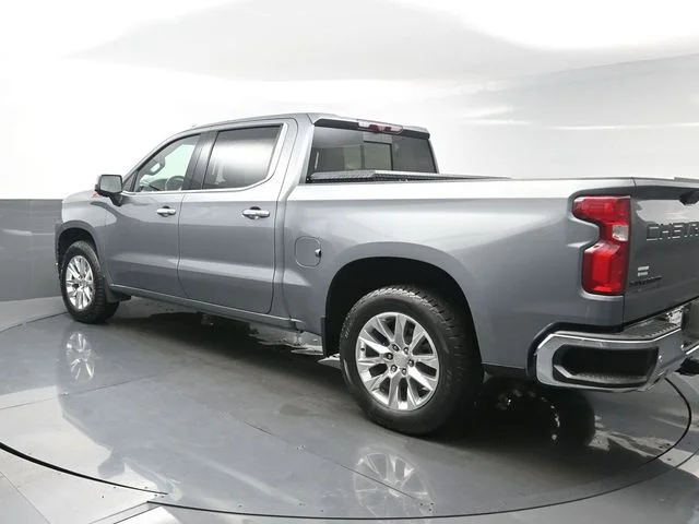 Used 2021 Gray Chevrolet LTZ image 5