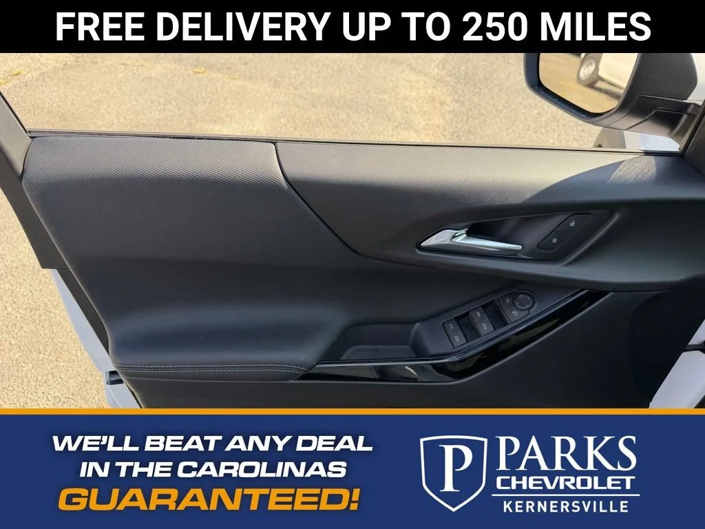 New 2027 Summit White Chevrolet AWD LT image 15
