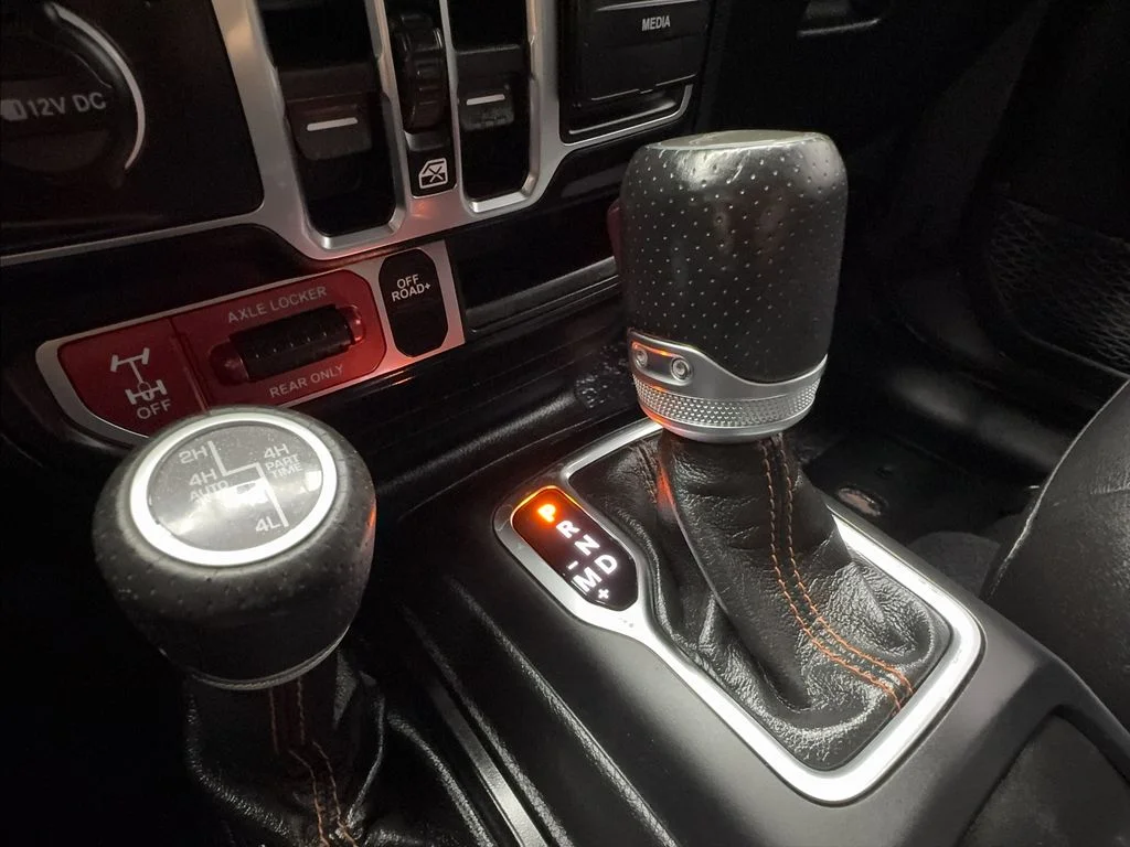 Used 2021 Gray Jeep Mojave image 44