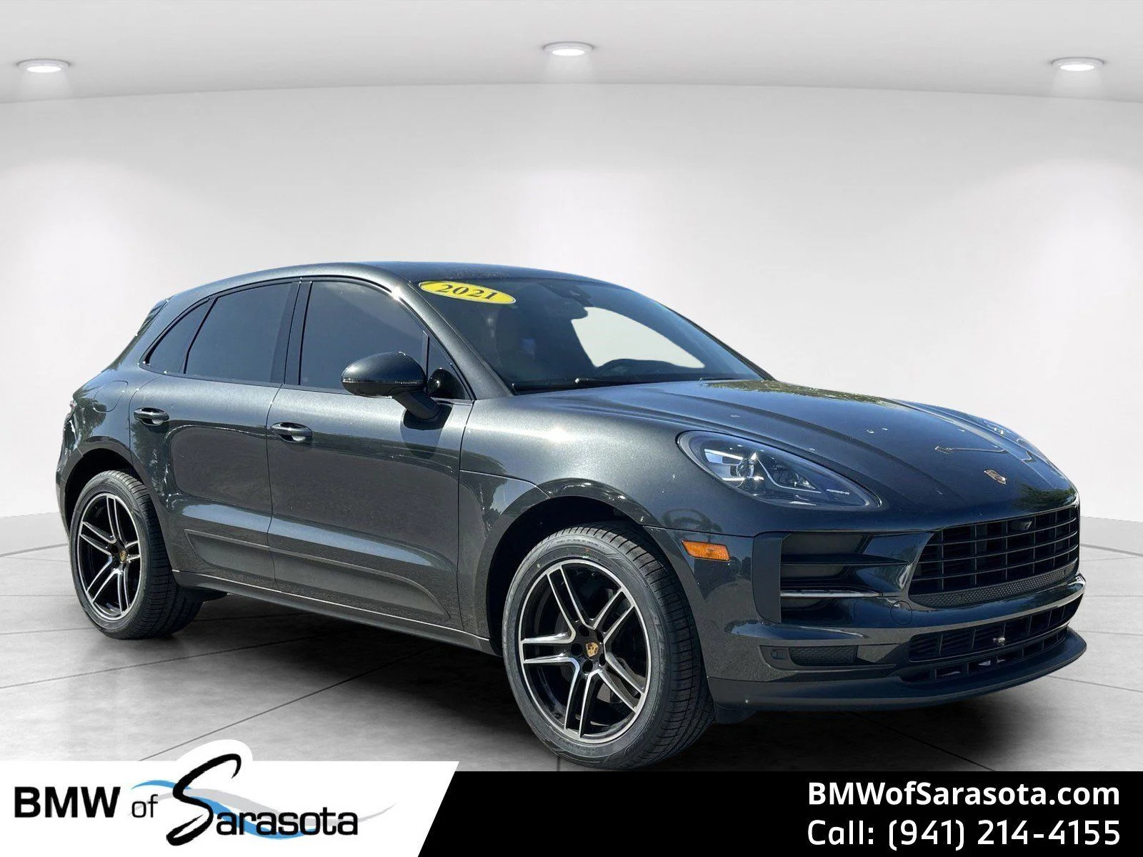 2021 Porsche Macan Base
